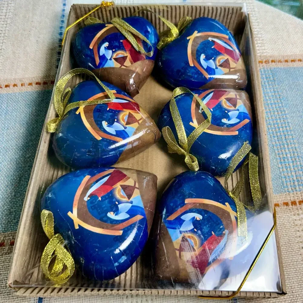 Set of 6 Heart-Shaped Nativity Ornaments – 3.5” Christmas Decor